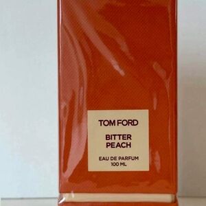Tom Ford Bitter Peach Eau de Parfum - Vibrant Orange